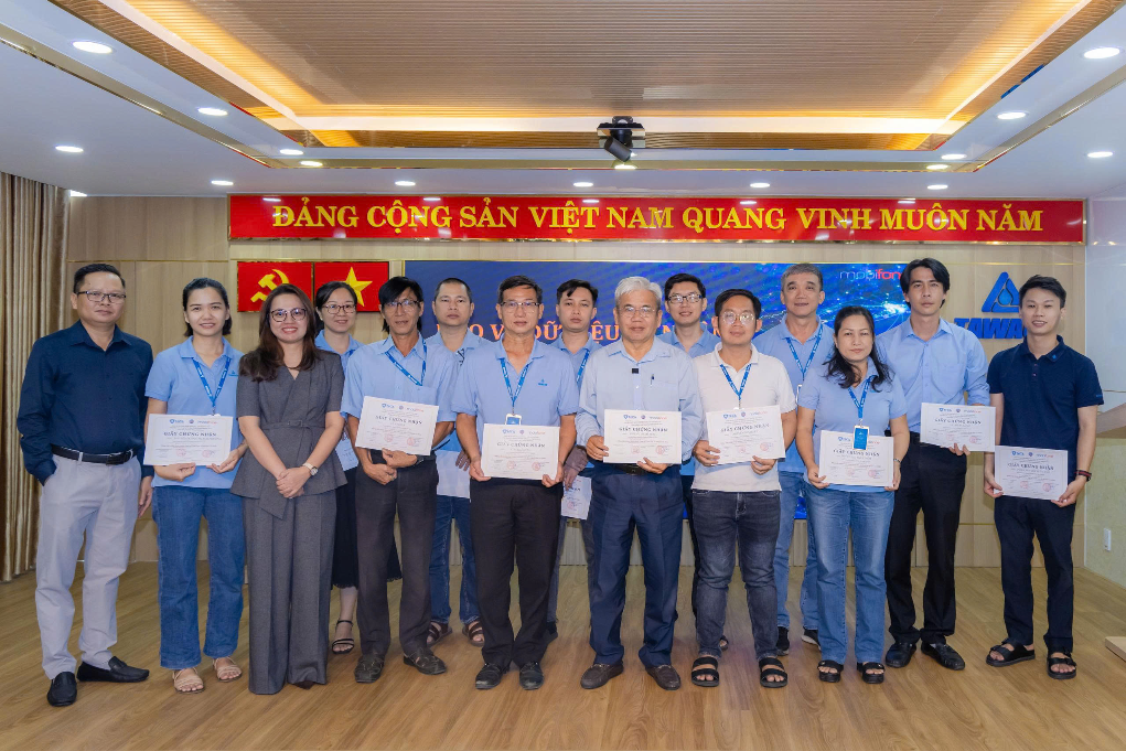 Cấp nước Trung An tổ chức lớp đào tạo nâng cao nhận thức về Luật Bảo vệ dữ liệu cá nhân